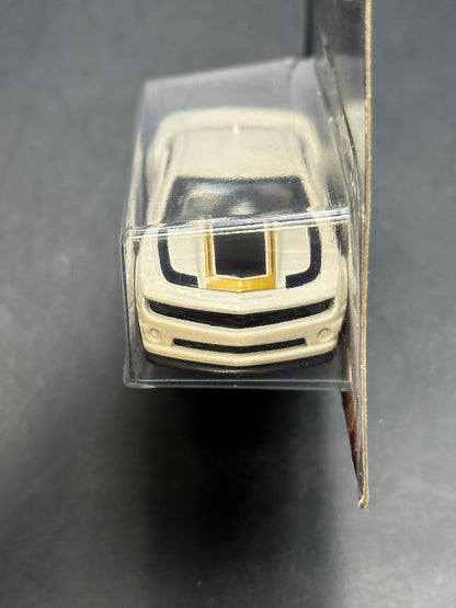 HOT WHEELS - 13 CAMARO (2017) - CAMARO FIFTY SERIES 6/8