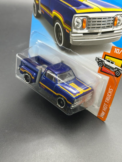 HOT WHEELS - 1978 DODGE LIL RED EXPRESS TRUCK (2019) - HW HOT TRUCKS 10/10