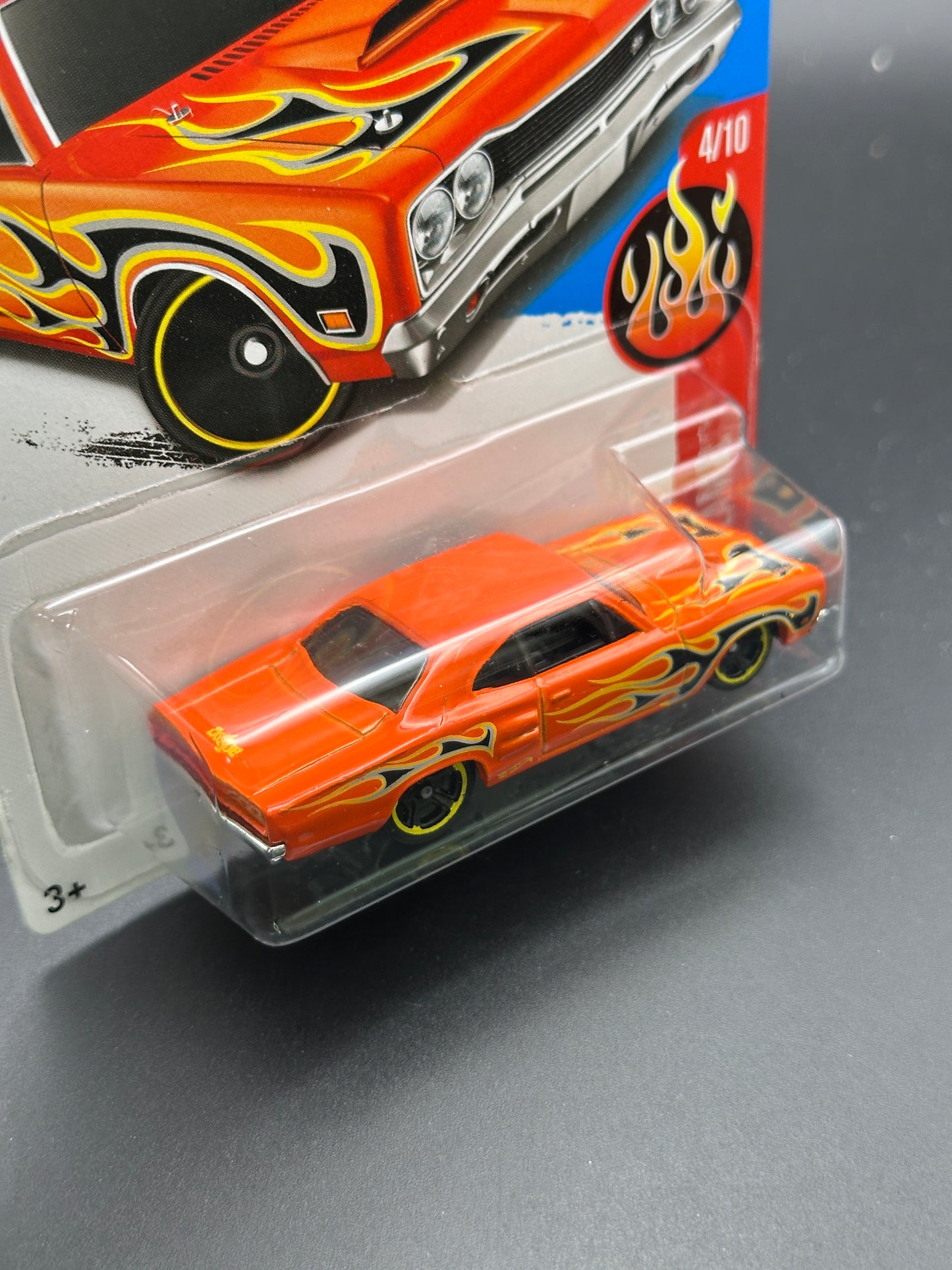 HOT WHEELS - 69 DODGE CORONET SUPERBEE (2016) - HW FLAMES 4/10