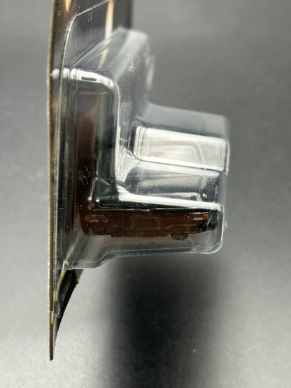 HOT WHEELS - MERCEDES BENZ 300 SEL 6.8 AMG (2026) - CAR CULTURE - THRILL CLIMBERS 5/5