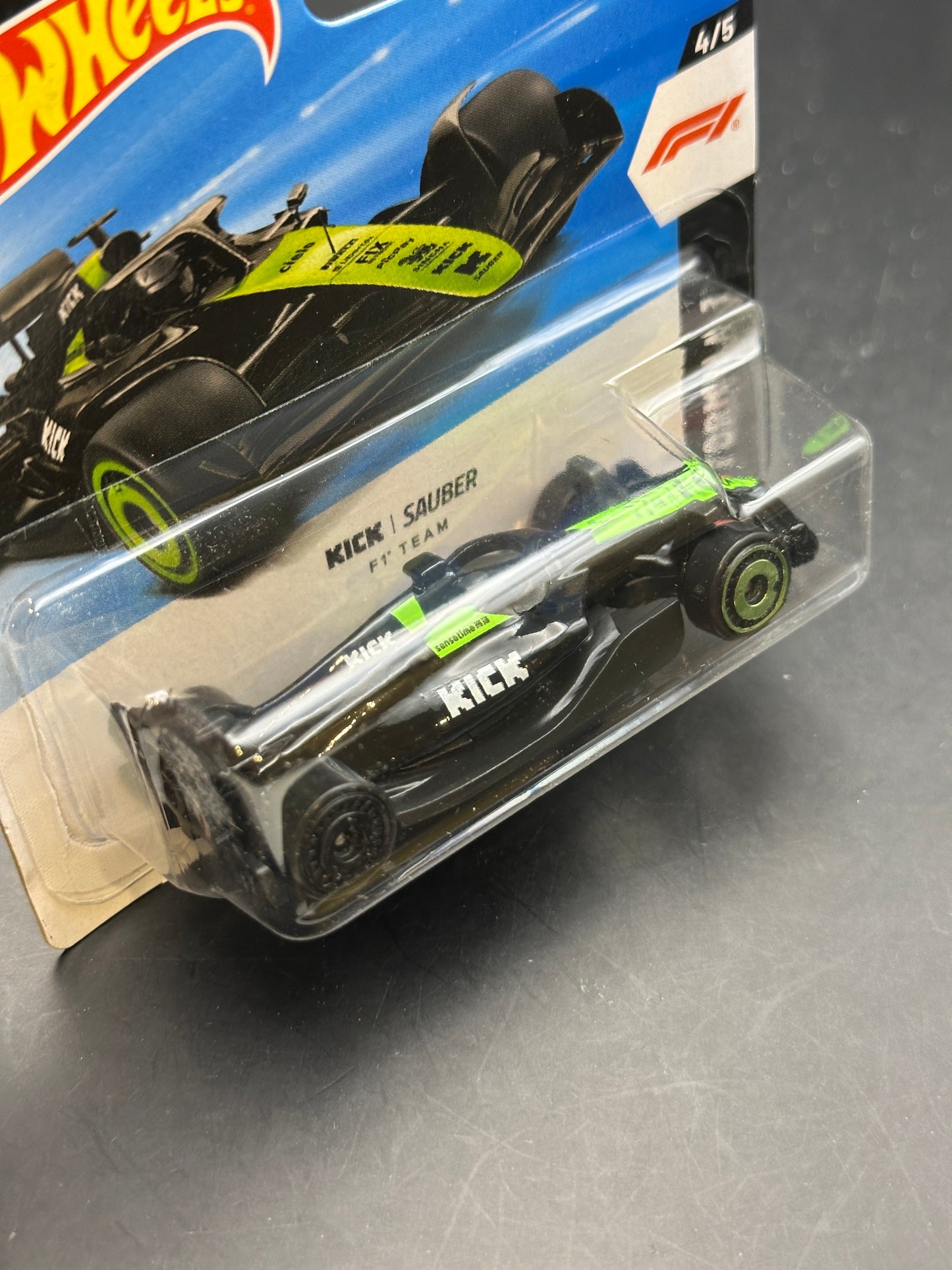 HOT WHEELS - KICK SAUBER F1 TEAM (2026) - HW FORMULA 1 4/5