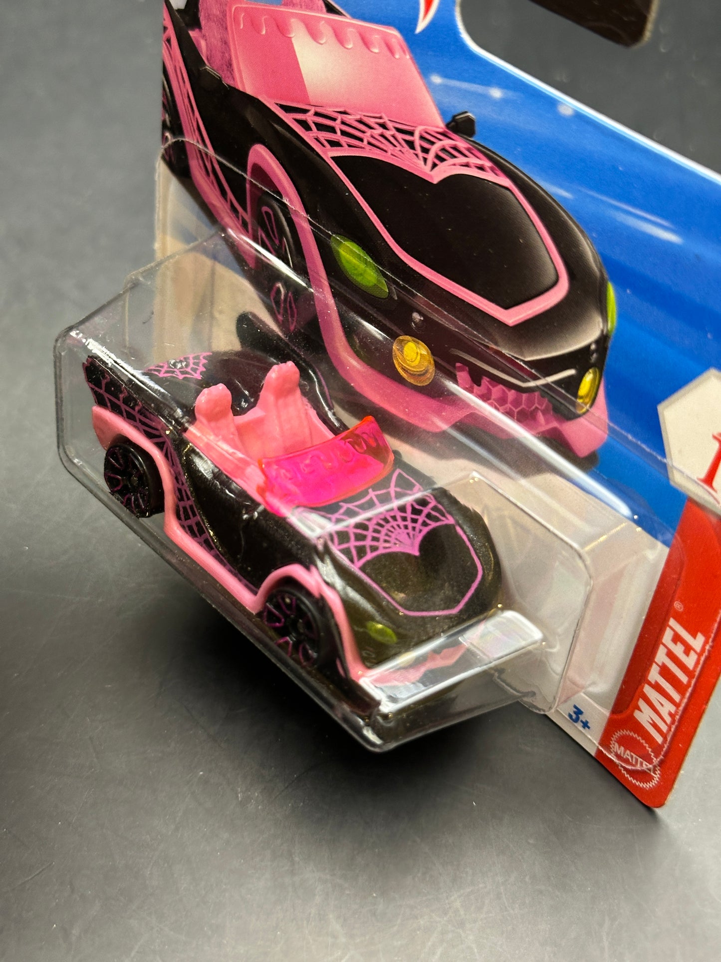 HOT WHEELS - MONSTER HIGH GHOUL MOBILE (2026) - HW MATTEL 2/5
