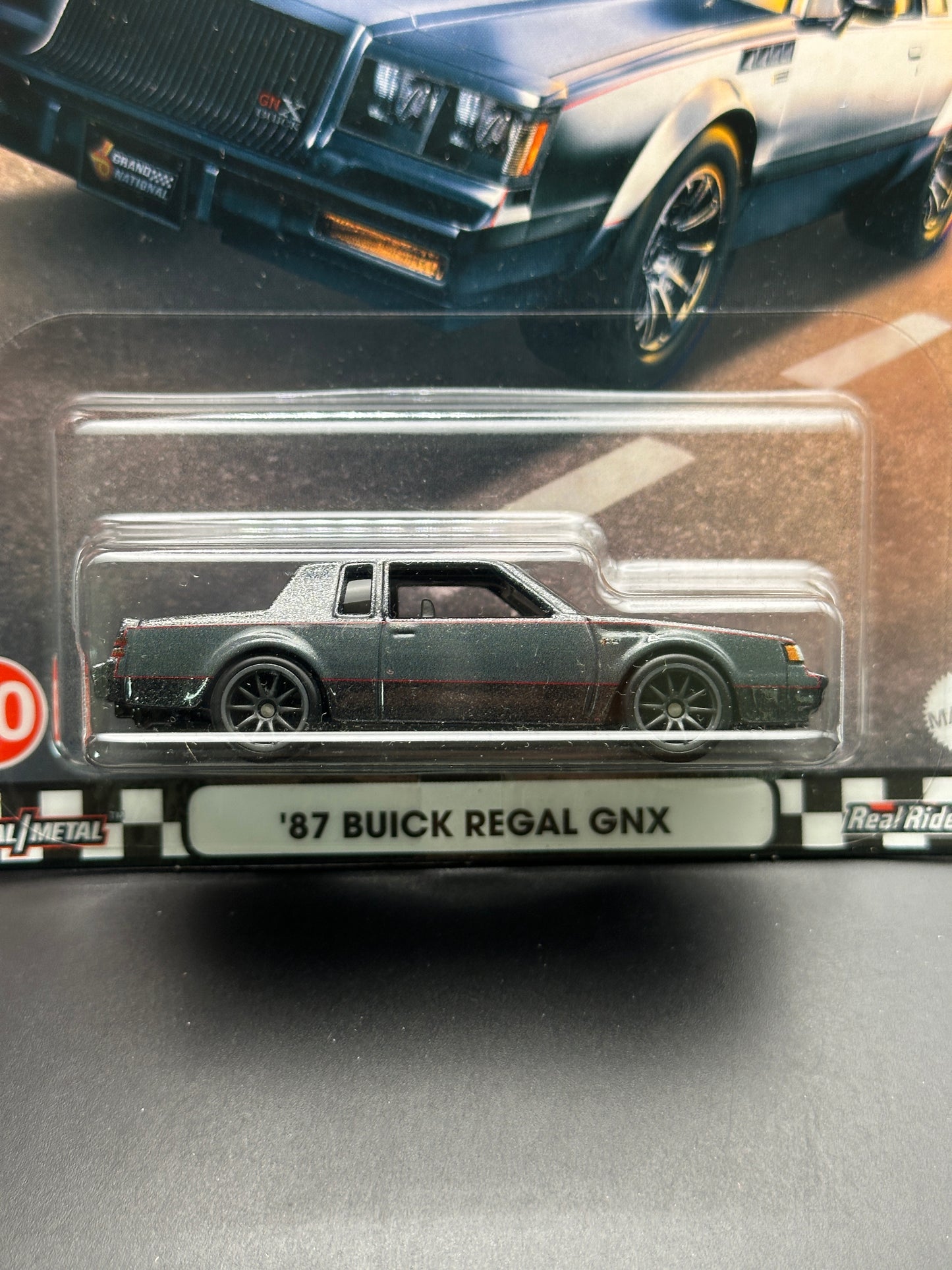 HOT WHEELS - 87 BUICK REGAL GNX (2021) - HW BOULEVARD #30