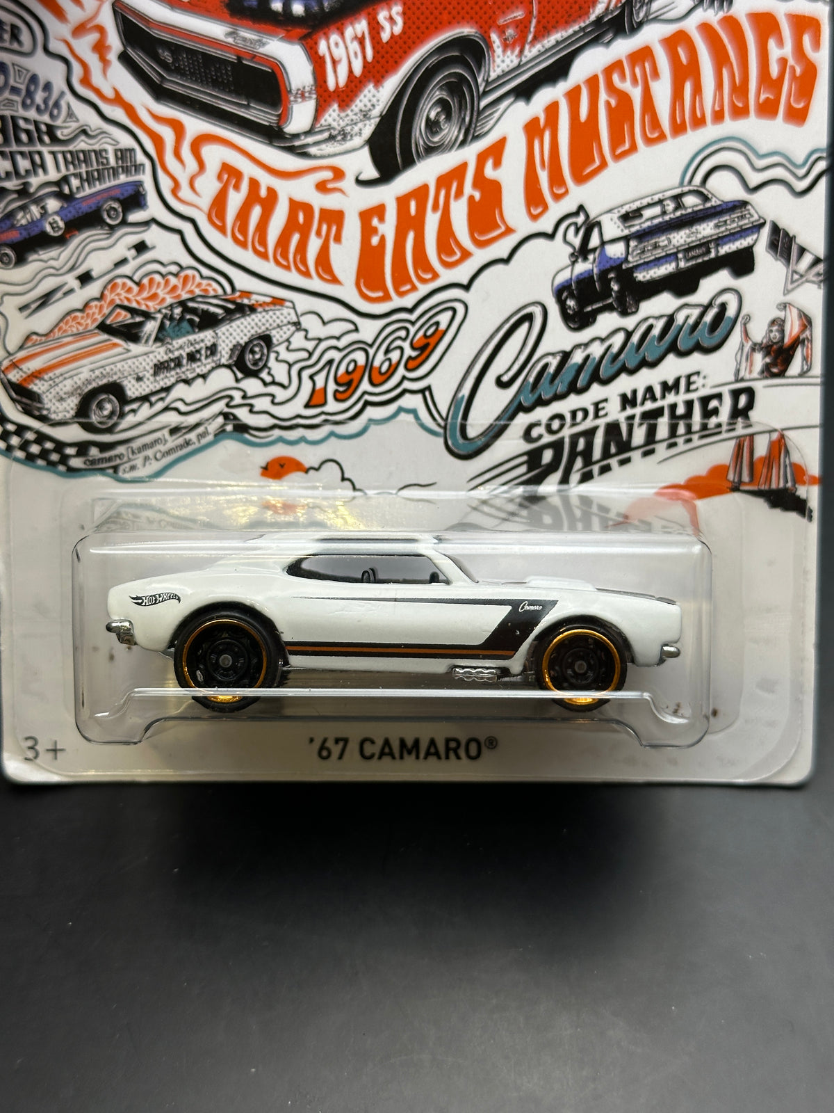 HOT WHEELS - 67 CAMARO (2018) - HW 50th ANNIVERSARY CAMARO 1/10