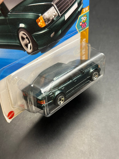 HOT WHEELS - MERCEDES BENZ 500 E (2025) - HW 70s VS 90s 3/10