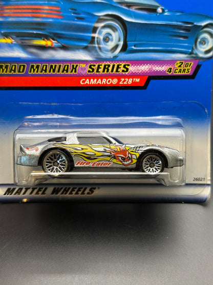 HOT WHEELS - CAMARO Z28 (2000) - HW MAD MANIAX SERIES 2/4
