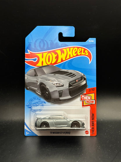HOT WHEELS - 17 NISSAN GTR R35 (2021) - THEN AND NOW 2/10