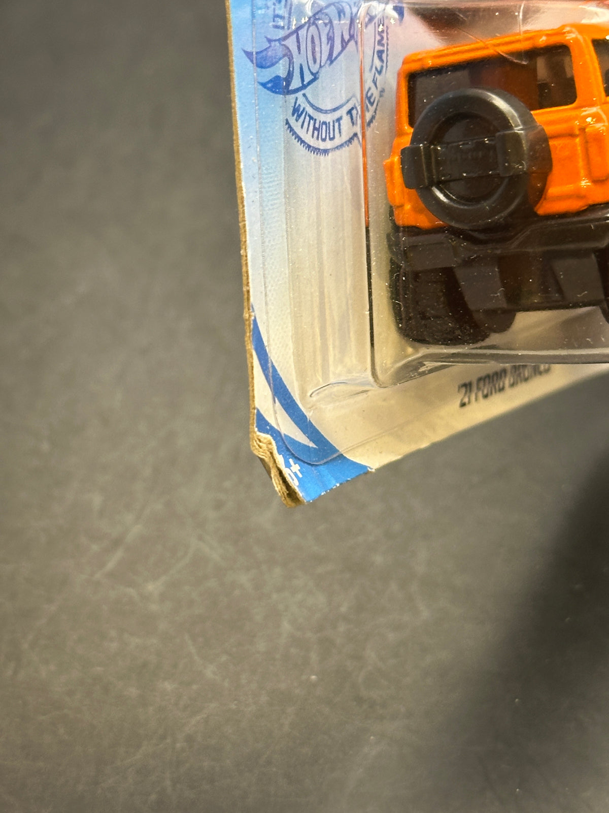 HOT WHEELS - 21 FORD BRONCO (2021) - HW THEN AND NOW 3/10