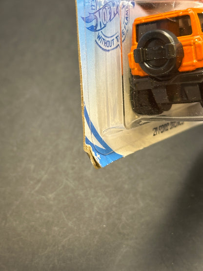 HOT WHEELS - 21 FORD BRONCO (2021) - HW THEN AND NOW 3/10