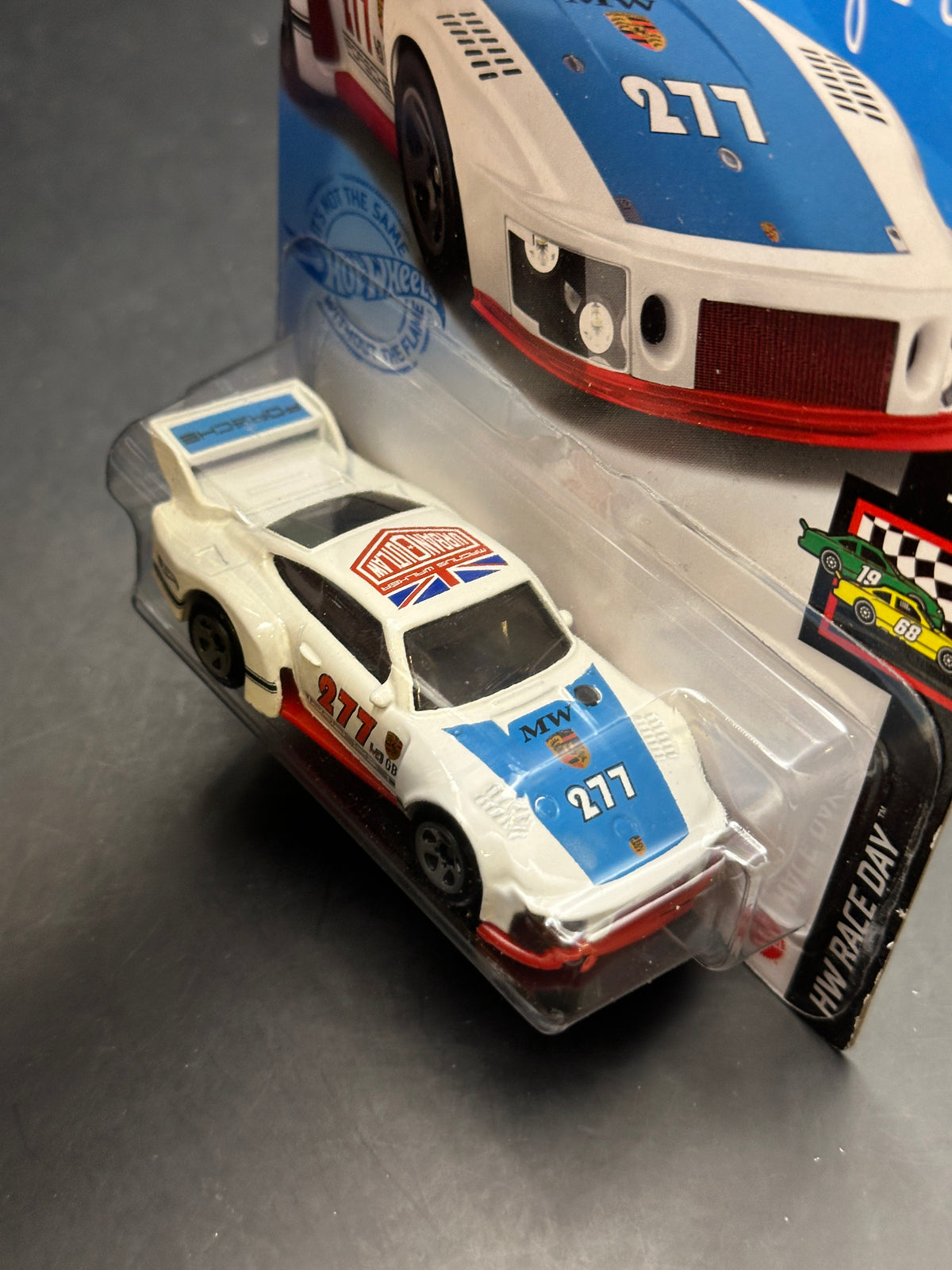 HOT WHEELS - PORSCHE 935 (2021) - HW RACE DAY 5/10