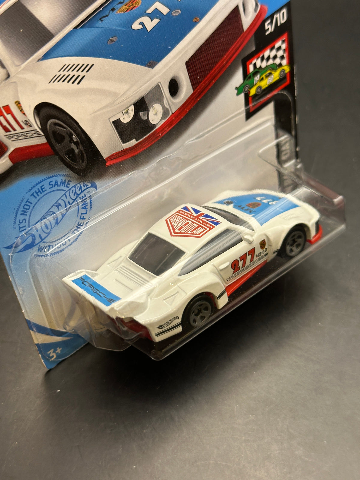 HOT WHEELS - PORSCHE 935 (2021) - HW RACE DAY 5/10