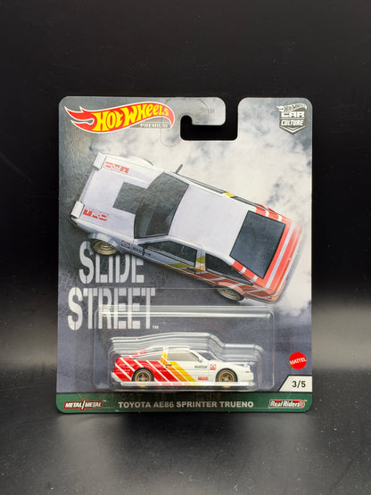 HOT WHEELS - TOYOTA AE86 SPRINTER TRUENO (2021) - CAR CULTURE - SLIDE STREET 3/5