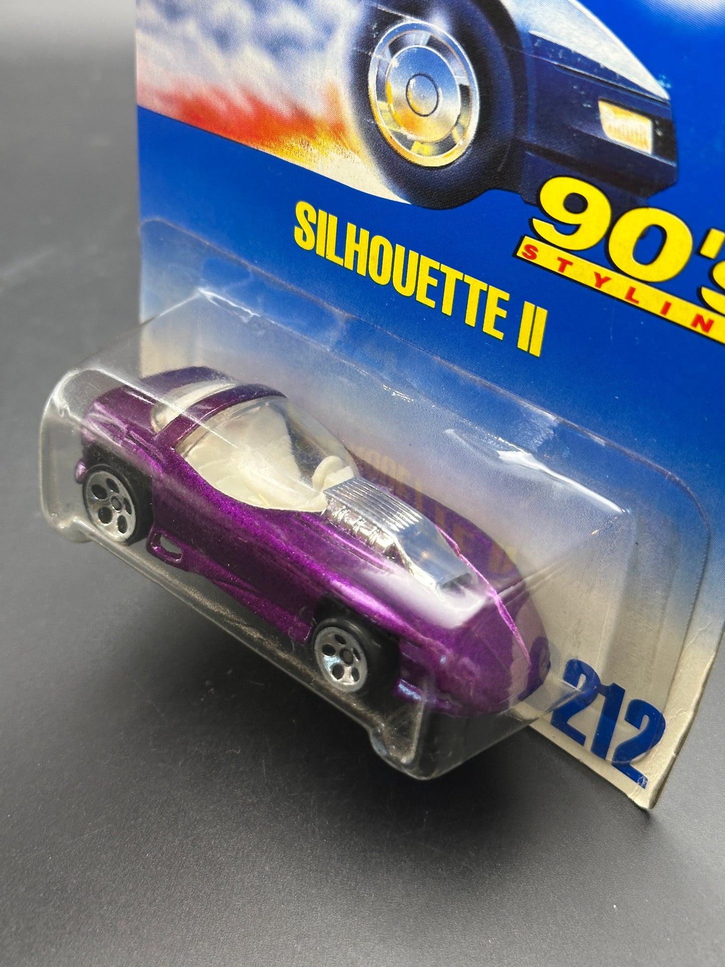 HOT WHEELS - SILHOUETTE II (1998) - HW MAINLINE