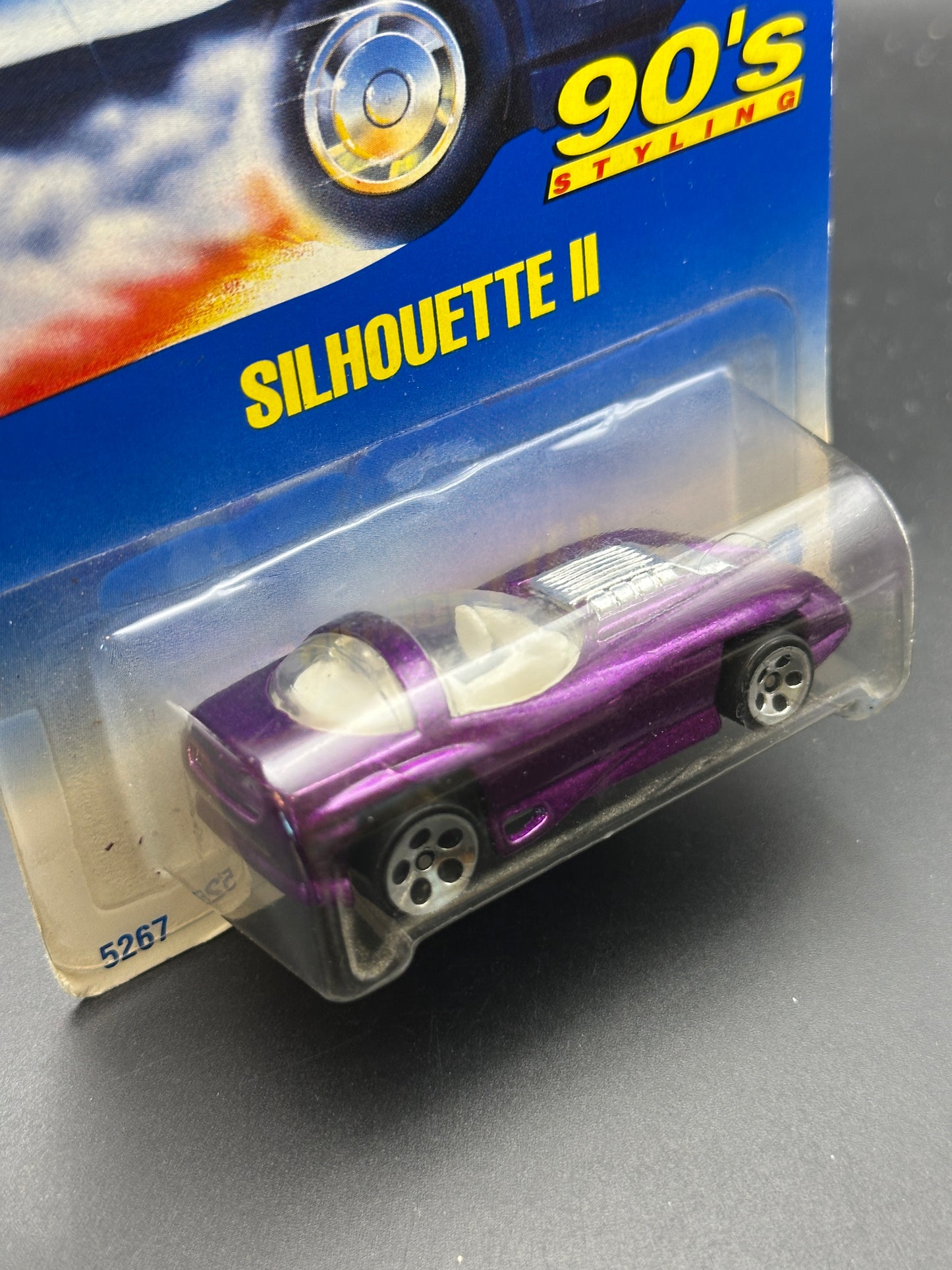 HOT WHEELS - SILHOUETTE II (1998) - HW MAINLINE