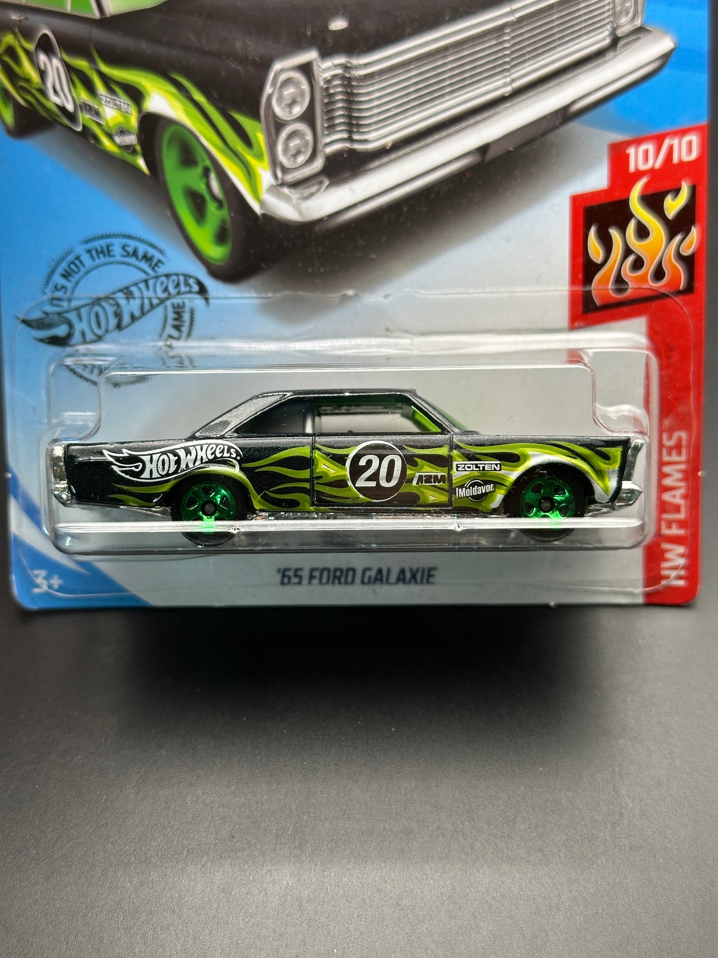 HOT WHEELS - 65 FORD GALAXIE (2020) - HW FLAMES 10/10