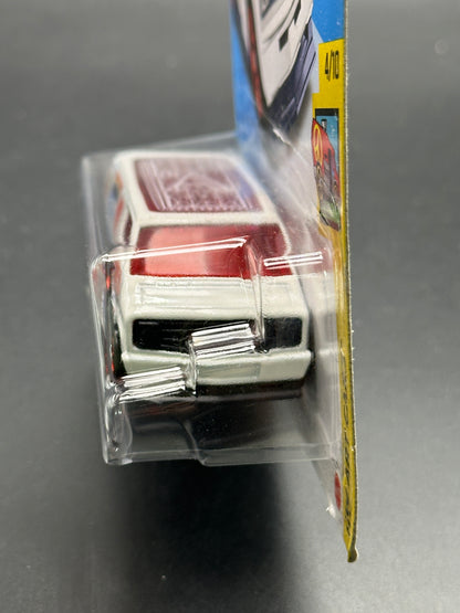 HOT WHEELS - CUSTOM 77 DODGE VAN - TREASURE HUNT (2021) - HW ART CARS 4/10