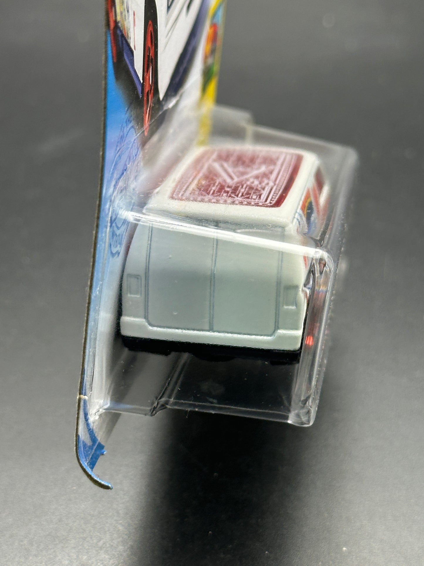 HOT WHEELS - CUSTOM 77 DODGE VAN - TREASURE HUNT (2021) - HW ART CARS 4/10