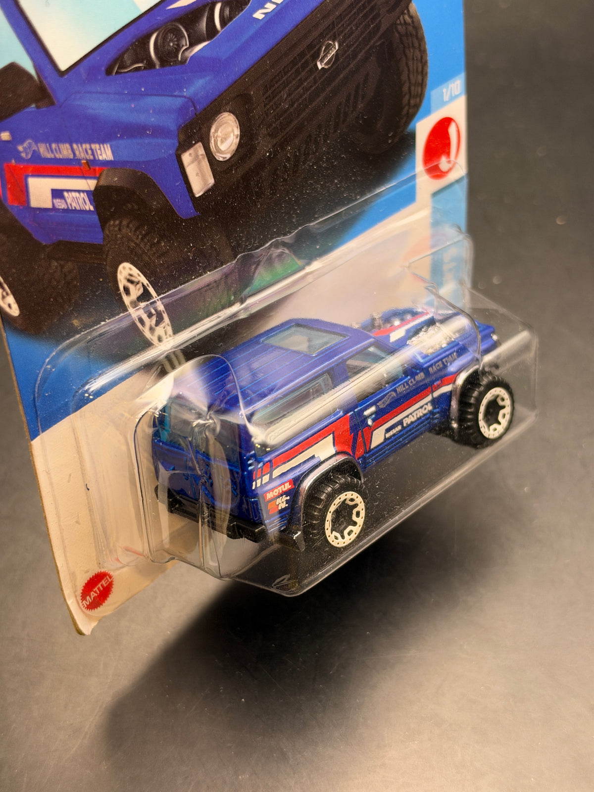 HOT WHEELS - NISSAN PATROL CUSTOM (2023) - HW J-IMPORTS 1/10