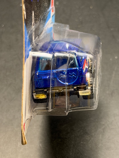 HOT WHEELS - NISSAN PATROL CUSTOM (2023) - HW J-IMPORTS 1/10