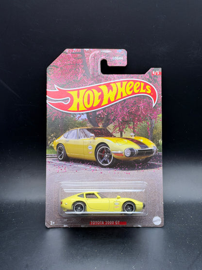 HOT WHEELS - TOYOTA 2000 GT (2023) - SILVER SERIES - JAPANESE CLASSICS 4/5