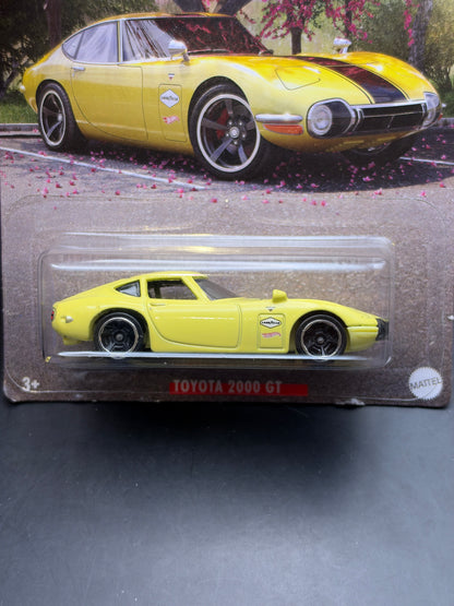 HOT WHEELS - TOYOTA 2000 GT (2023) - SILVER SERIES - JAPANESE CLASSICS 4/5