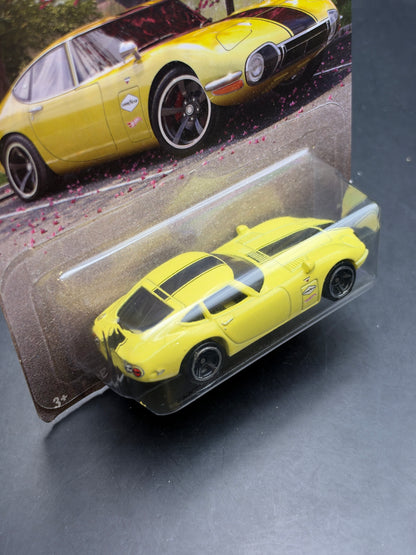 HOT WHEELS - TOYOTA 2000 GT (2023) - SILVER SERIES - JAPANESE CLASSICS 4/5
