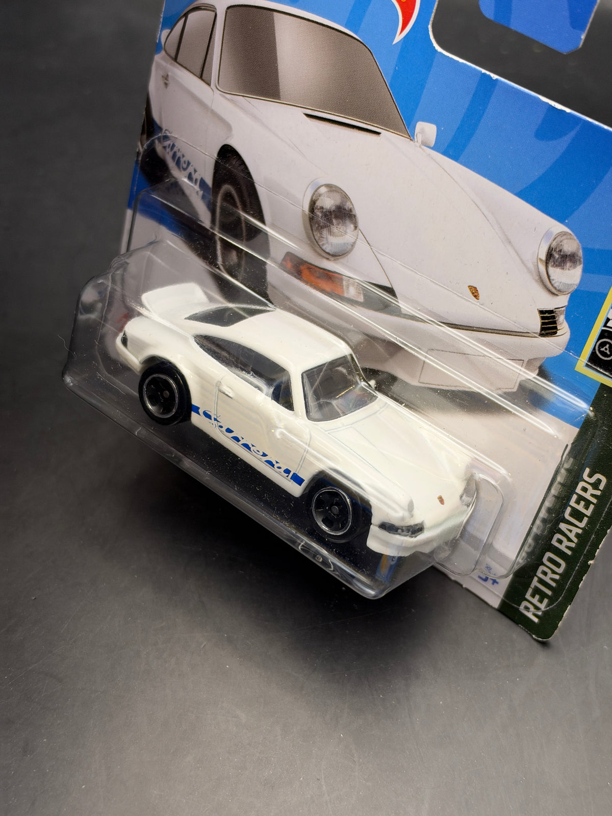 HOT WHEELS - PORSCHE 911 CARRERA RS 2.7 (2023) - HW RETRO RACERS 8/10