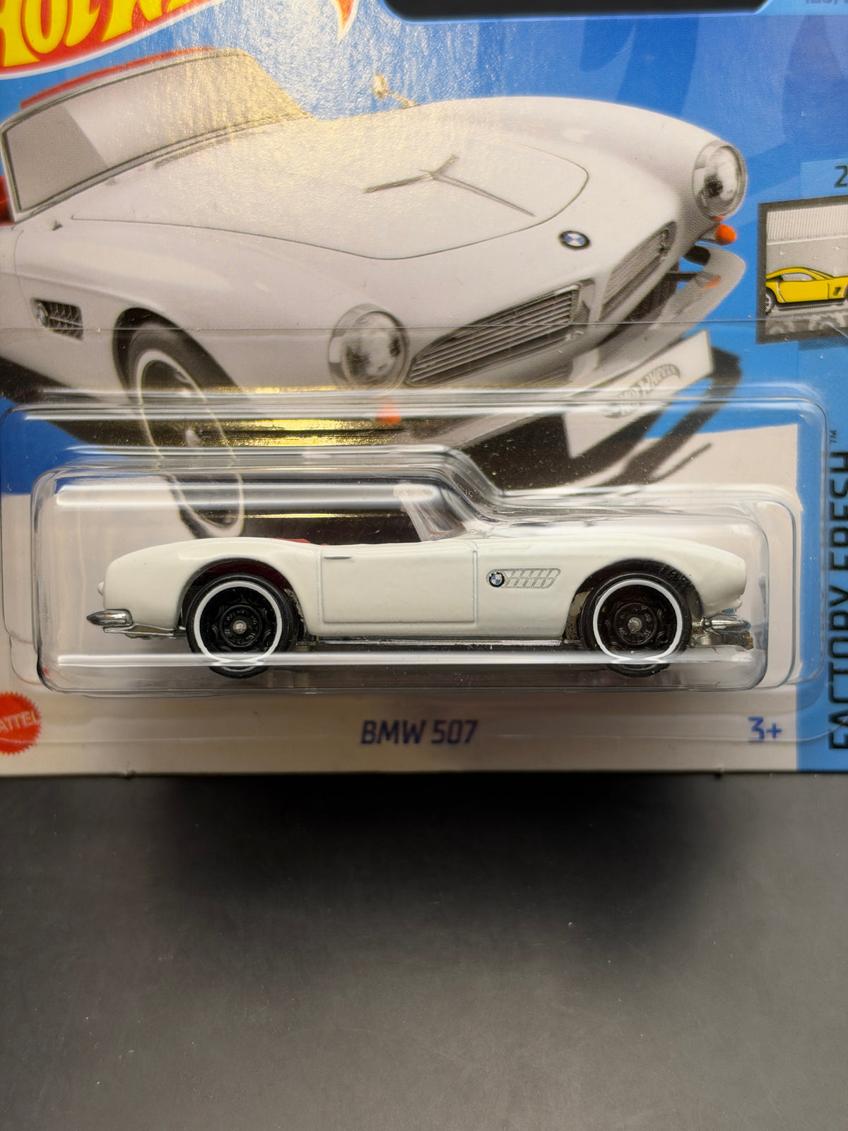 HOT WHEELS - BMW 507 (2023) - FACTORY FRESH 2/5