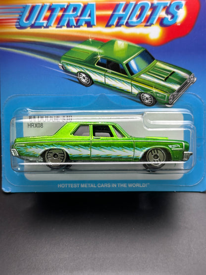 HOTWHEELS - 64 DODGE 330 (2024) - ULTRA HOTS 1/8
