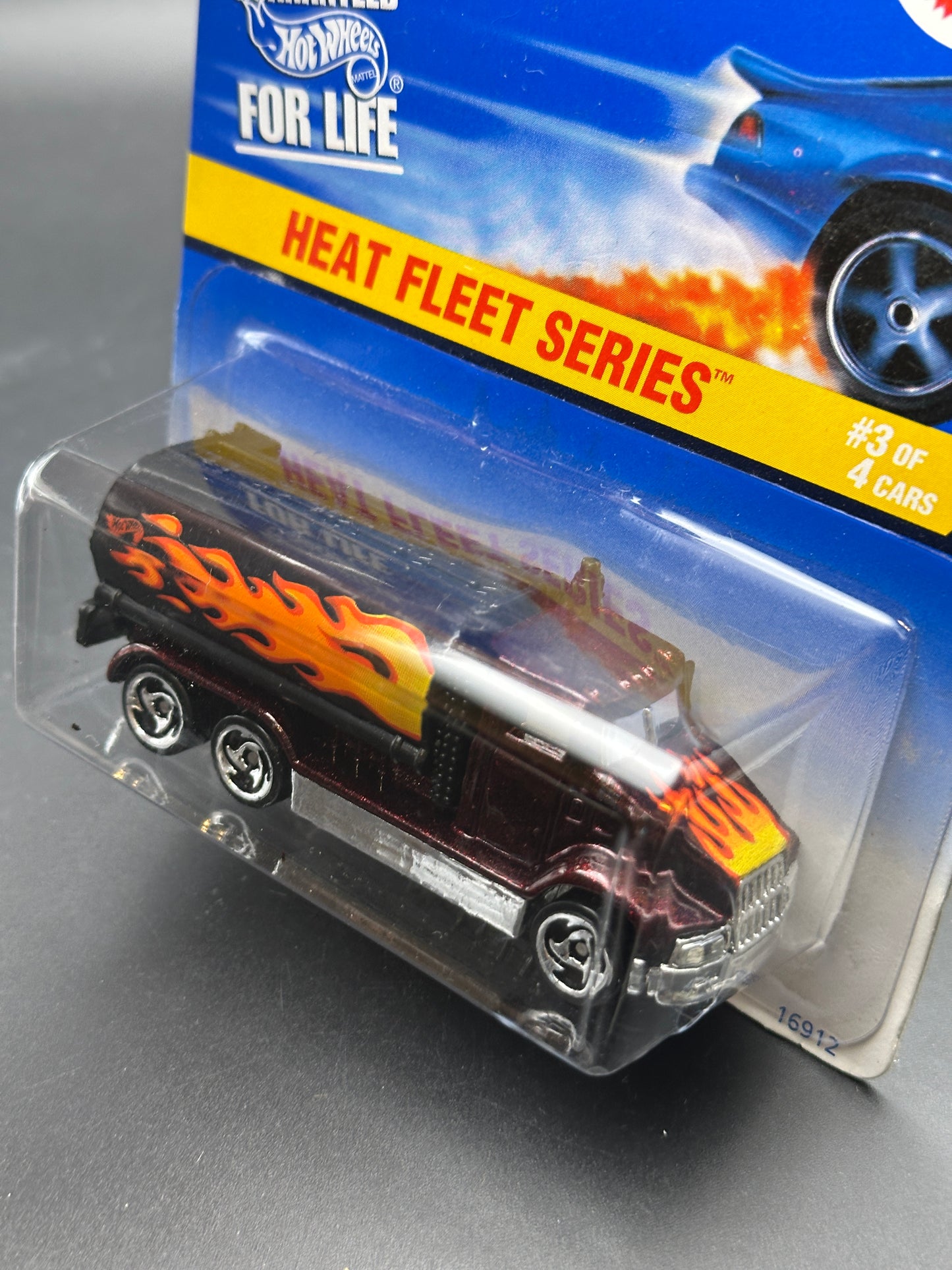 HOT WHEELS - FUEL TANKER (1997) - HW HEAT FLEET SERIES 3/4