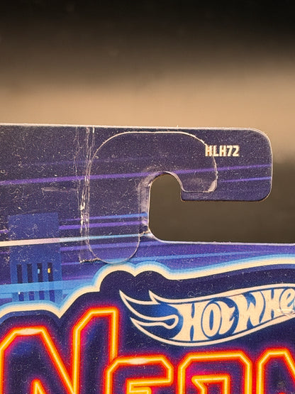 HOT WHEELS - NISSAN SILVIA S13 (2025) - NEON SPEEDERS SERIES 3/8