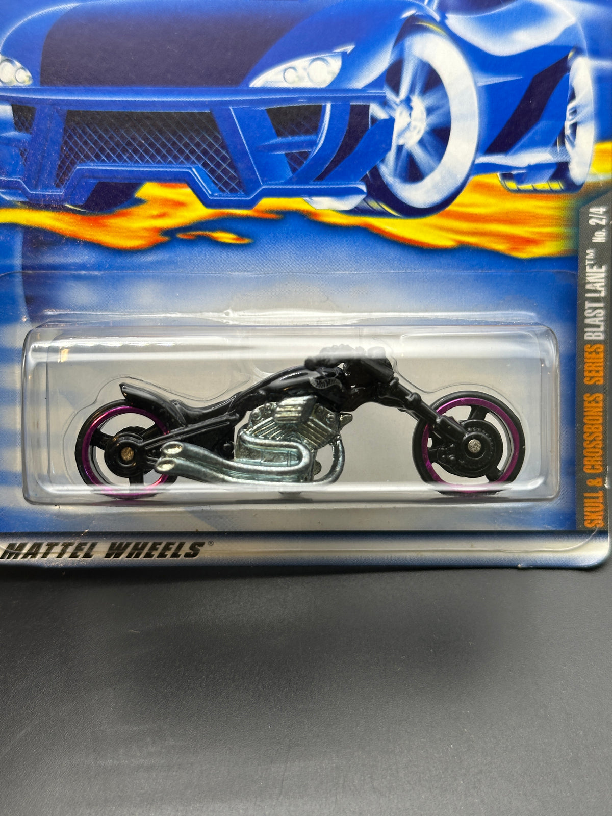 HOT WHEELS - BLAST LANE (2001) - HW SKULL & CROSSBONES SERIES 2/4