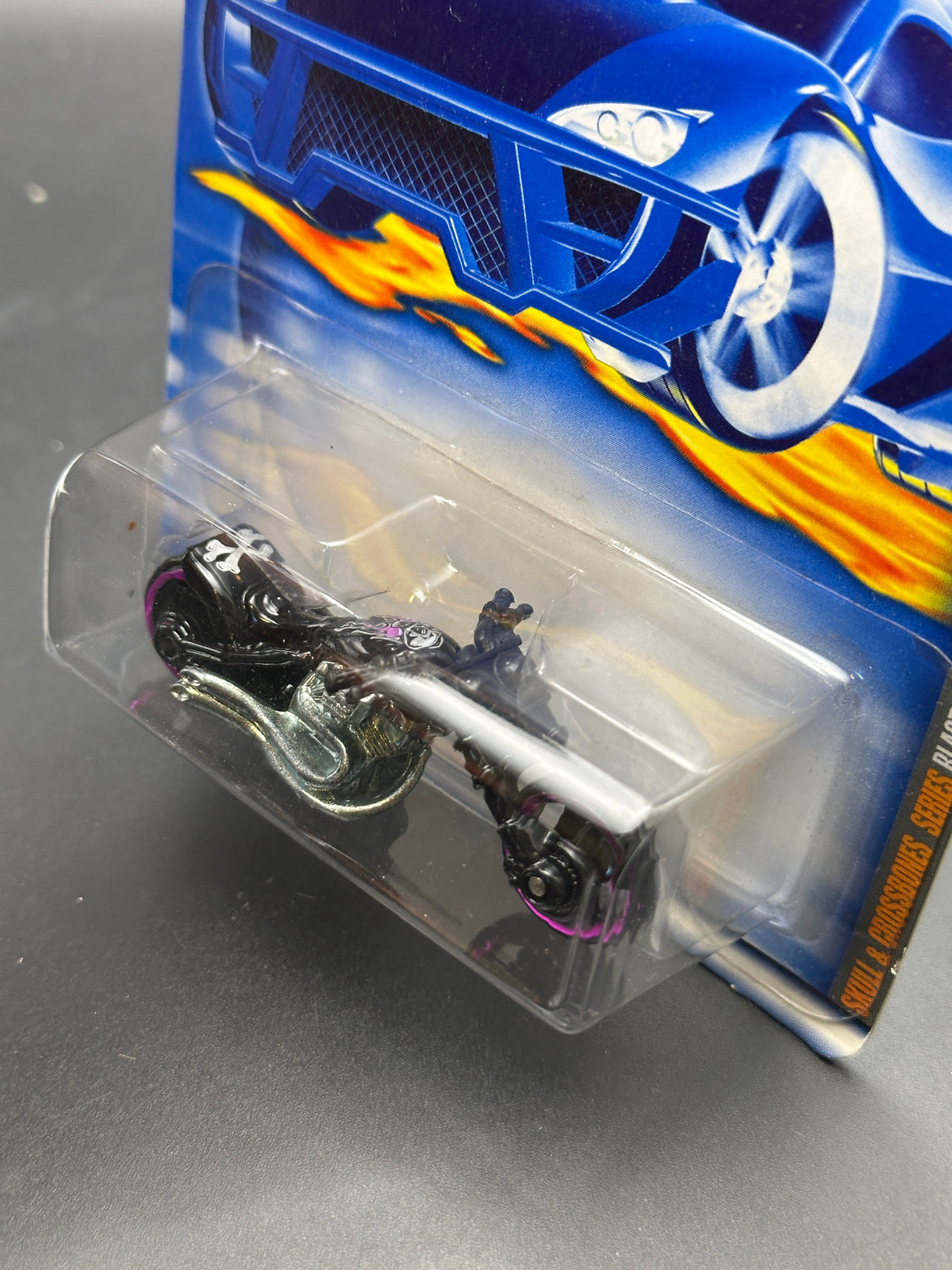 HOT WHEELS - BLAST LANE (2001) - HW SKULL & CROSSBONES SERIES 2/4