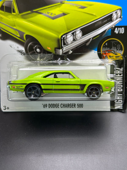 HOT WHEELS - 69 DODGE CHARGER 500 (2016) - HW NIGHTBURNERZ 4/10 - ERROR