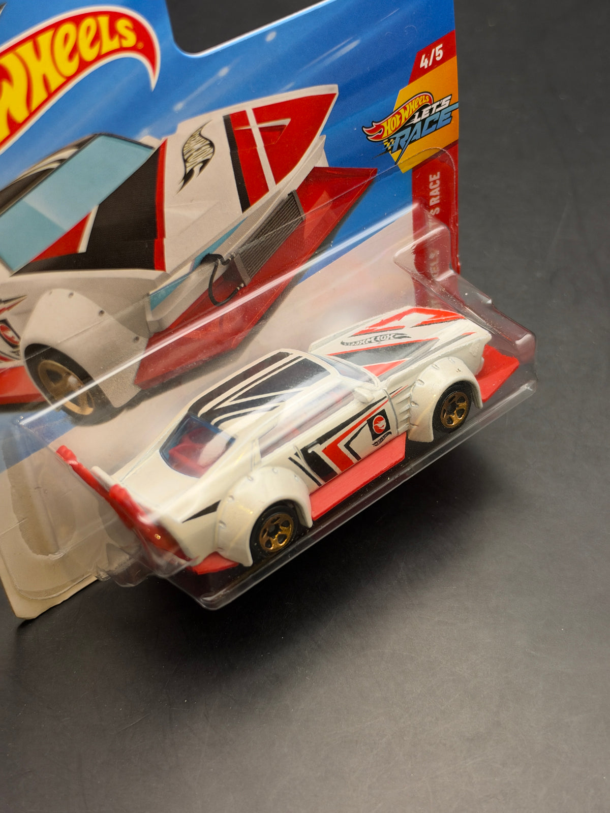 HOT WHEELS - MAD MANGA (2026) - TREASURE HUNT - HW LETS RACE 4/5