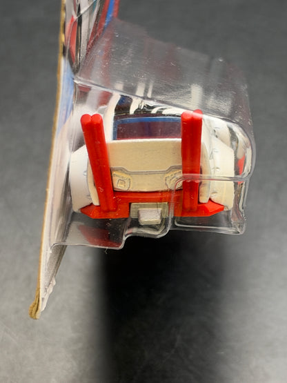 HOT WHEELS - MAD MANGA (2026) - TREASURE HUNT - HW LETS RACE 4/5