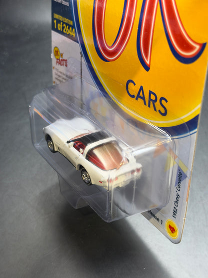 JOHNNY LIGHTNING - 1982 CHEVY CORVETTE - MUSCLE CARS USA