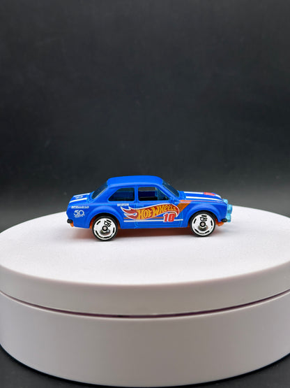HOT WHEELS - 70 FORD ESCORT RS1600 (2018) - HW 50th RACE TEAM 2/10 - LOOSE