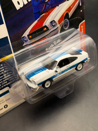 JOHNNY LIGHTNING - 1978 FORD MUSTANG COBRA II - CLASSIC GOLD COLLECTION