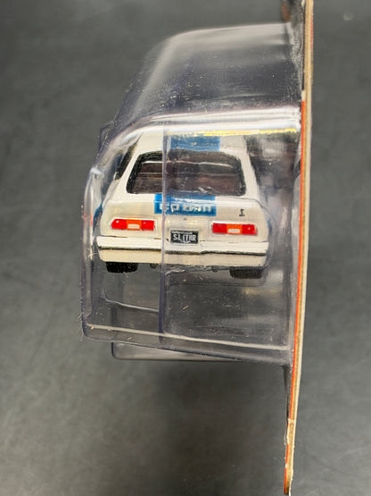 JOHNNY LIGHTNING - 1978 FORD MUSTANG COBRA II - CLASSIC GOLD COLLECTION