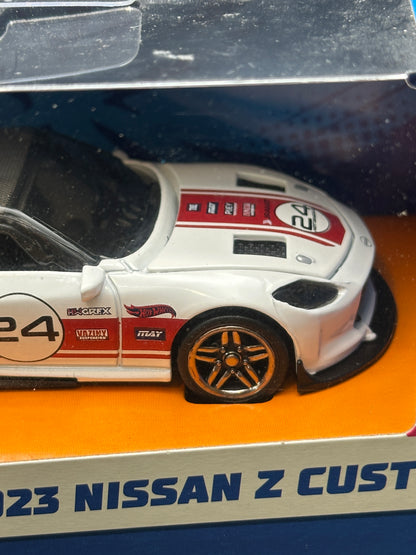 HOT WHEELS - 2023 NISSAN Z CUSTOM (2025) - HW FACTORY FRESH - PULL BACK SPEEDERS