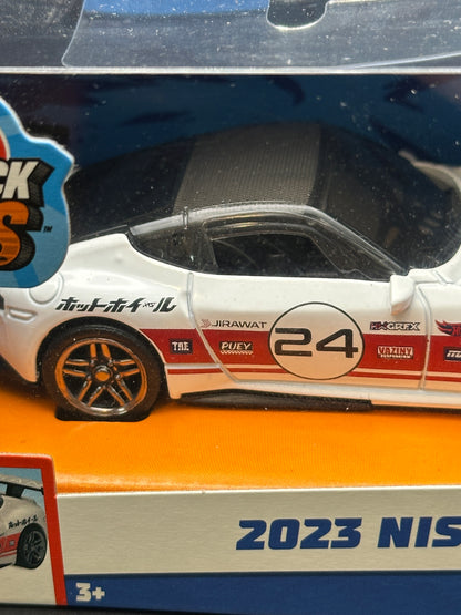 HOT WHEELS - 2023 NISSAN Z CUSTOM (2025) - HW FACTORY FRESH - PULL BACK SPEEDERS