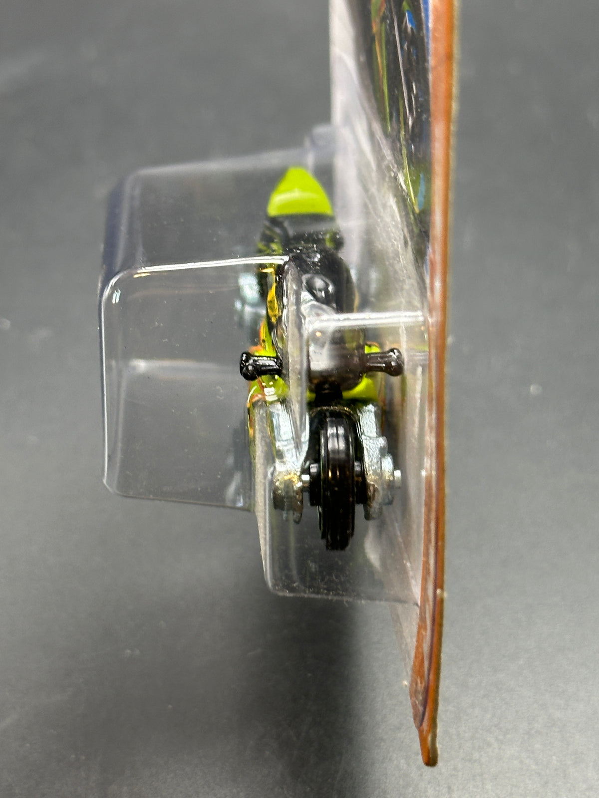 HOT WHEELS - CANYON CARVER (2013) - HW STUNT