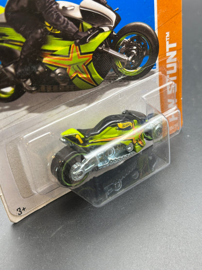 HOT WHEELS - CANYON CARVER (2013) - HW STUNT
