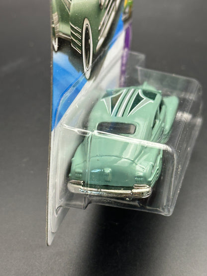 HOT WHEELS - 47 CHEVY FLEETLINE (2026) - HW LAYIN LOW 3/5