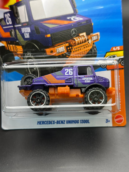 HOT WHEELS - MERCEDES BENZ UNIMOG 1300 (2026) - HW TRUCKIN ALONG 4/5