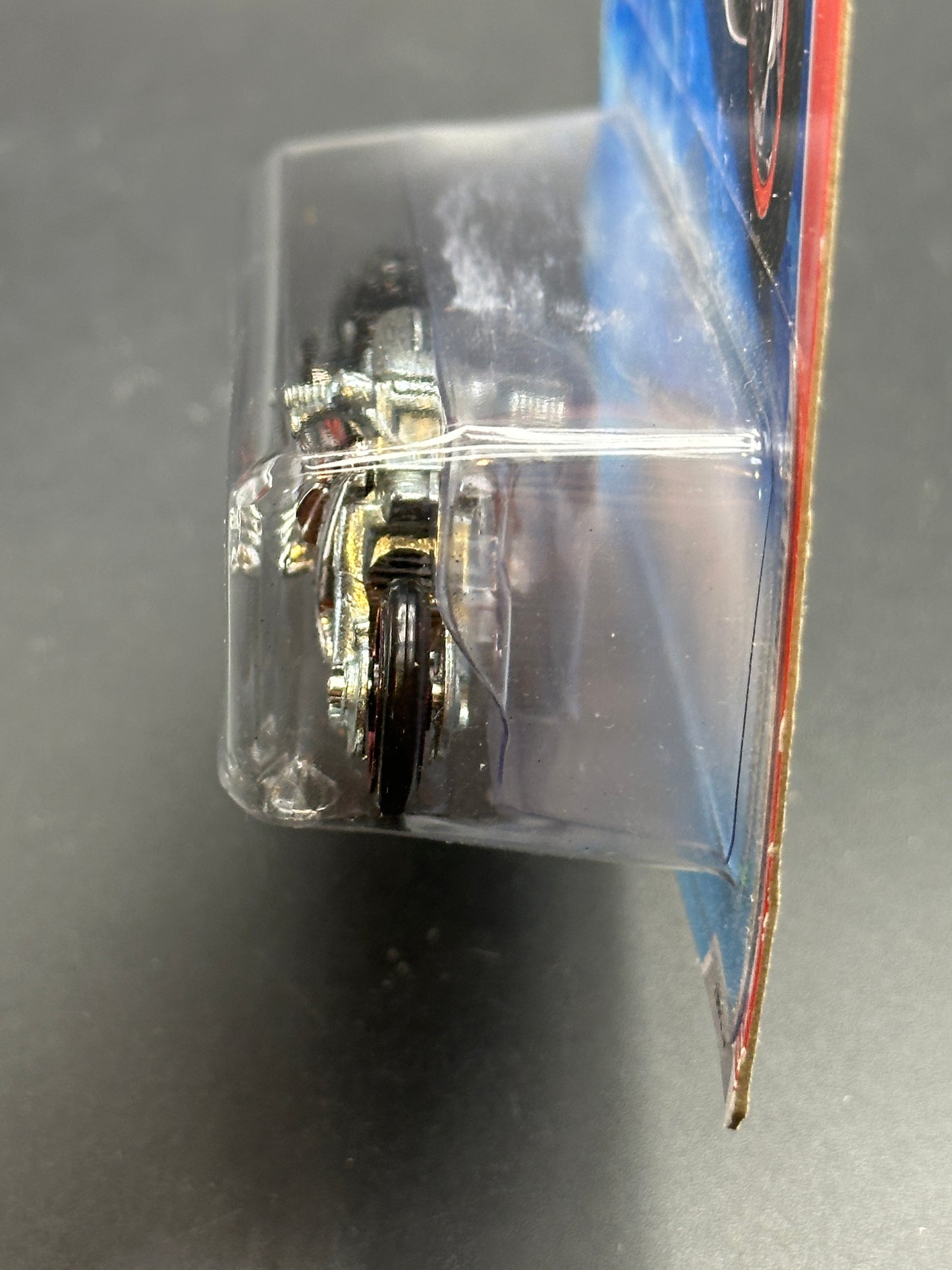 HOT WHEELS - AIRY 8 (2010) - HW RACE WORLD HIGHWAY 10 4/4