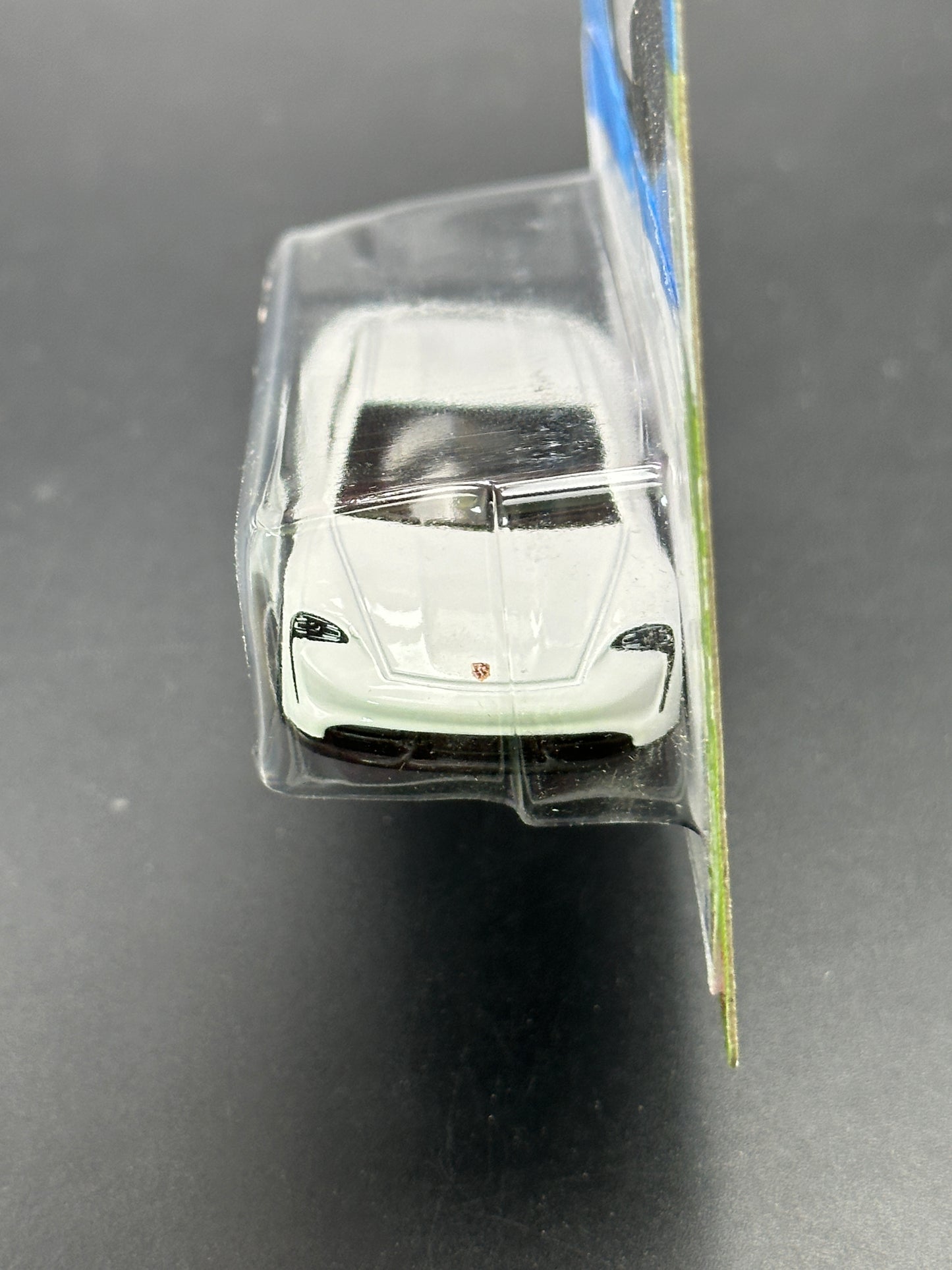 HOT WHEELS - PORSCHE TAYCAN TURBO S (2026) - HW EV 3/10
