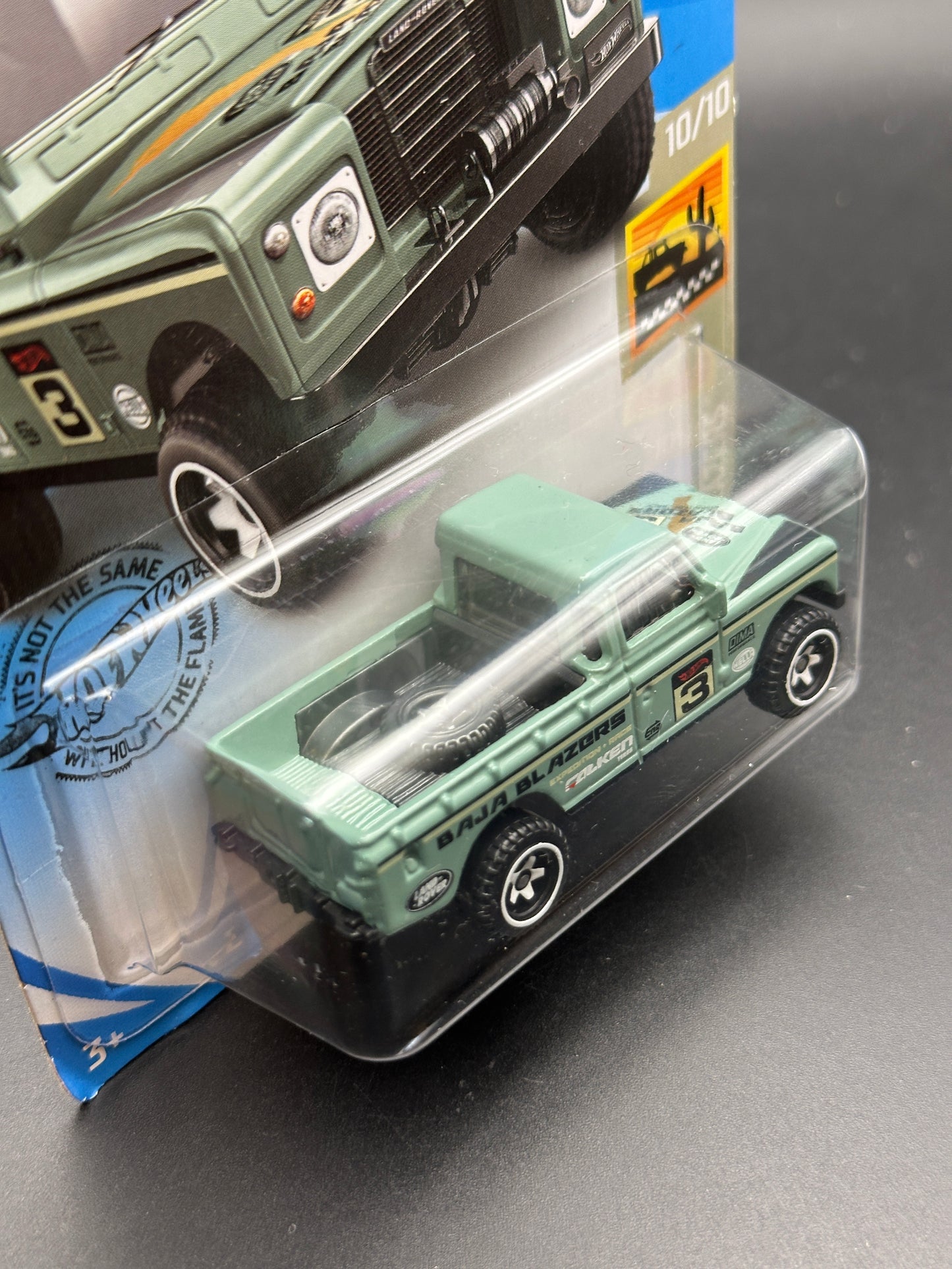 HOT WHEELS - LAND ROVER SERIES III PICKUP (2020) - HW BAJA BLAZERS 10/10
