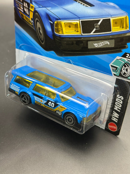 HOT WHEELS - VOLVO 240 DRIFT WAGON (2026) - HW MODS 2/5